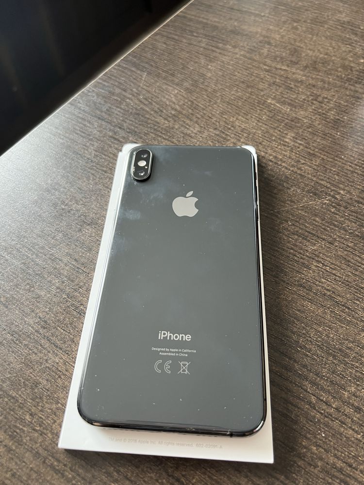 iPhone Xs Max 64GB