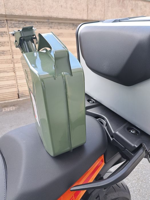 Jerrycan militar 5L Novo