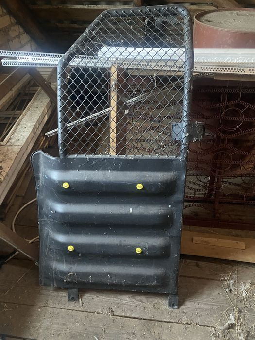 Б/У Решетка перегородка peugeot partner 1.6 2012 оригинал. Самовивіз.