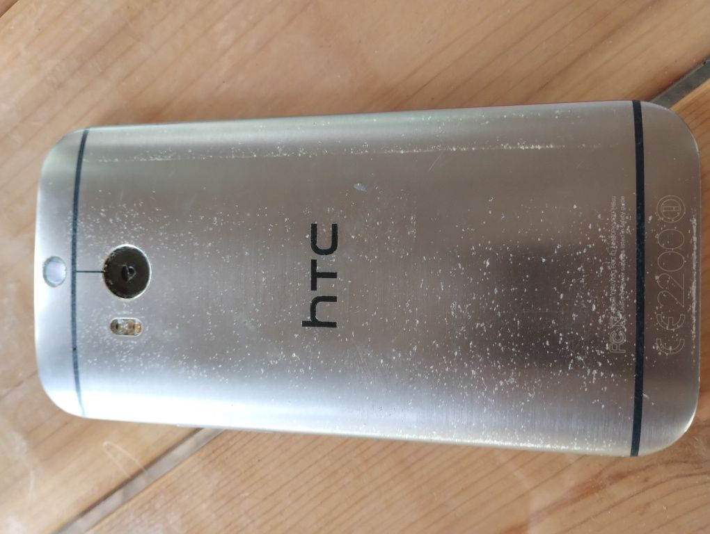 Smartfon HTC One M8s