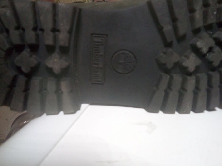 Продам ботинки Timberland