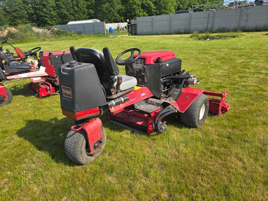 Kosiarka wrzecionowa TORO REELMASTER 2000 D, stan bardzo dobry