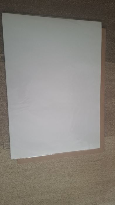 Teczka na rysunki firmy Leniar dla papieru B2 i narzędzia rysownicze