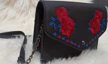 Elegancka torebka z haftem