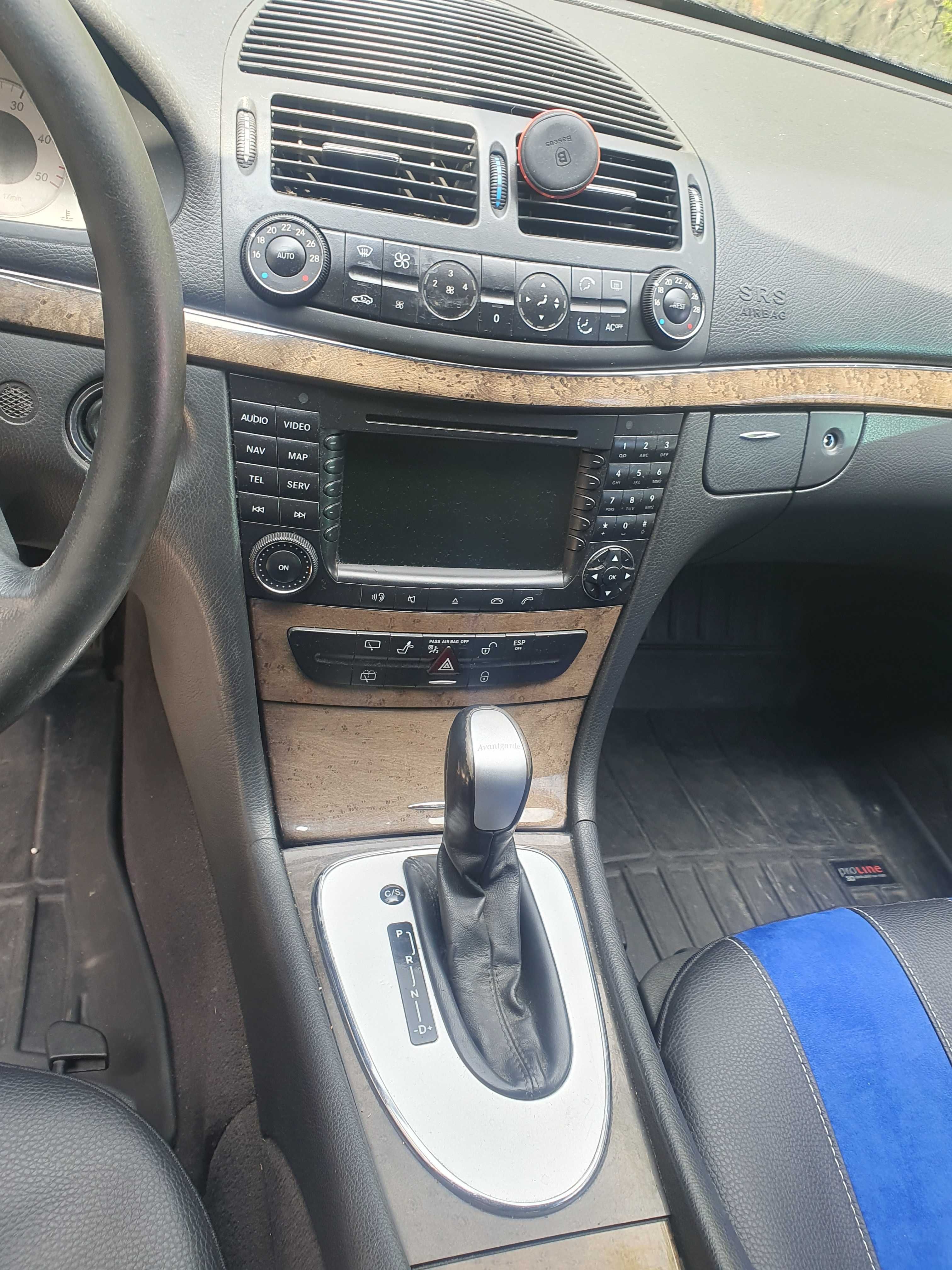Mercedes E-KLASA  W211 kombi AWANGARDA 2,2CDI