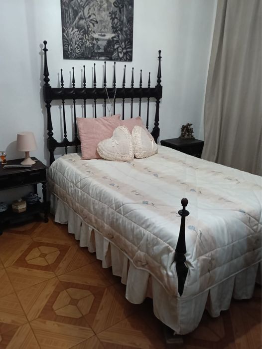 Moveis de quarto em madeira