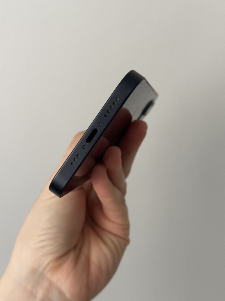 iPhone 12 64Gb Гарантия идеальное состояние
