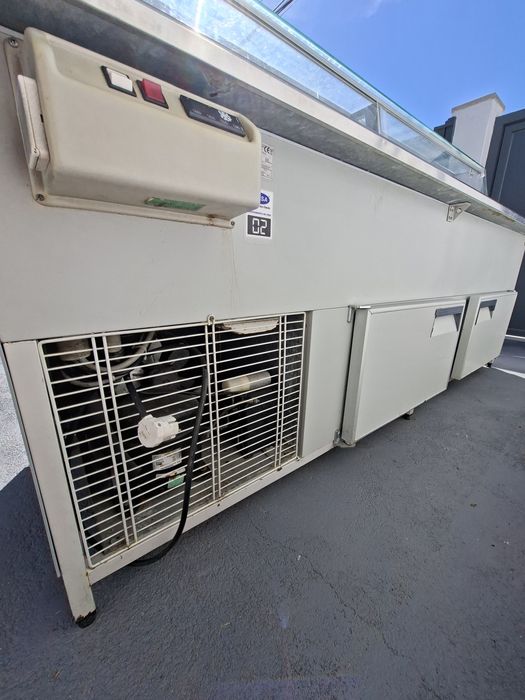 Vitrine de frio positivo  Jordam