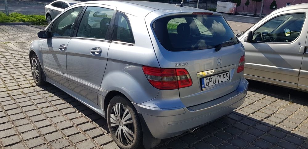Mercedes B klasa 2.0 benzyna , automat