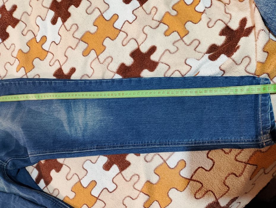 Продам джинсы klass