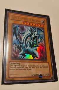 Legend of Blue-Eyes White Dragon + Capa - Carta Yu-Gi-Oh Konami