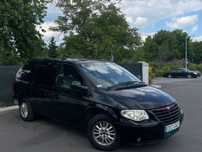 Chrysler Voyager // 2.8CRDI // niezawodny // automat // 6 osobowy //