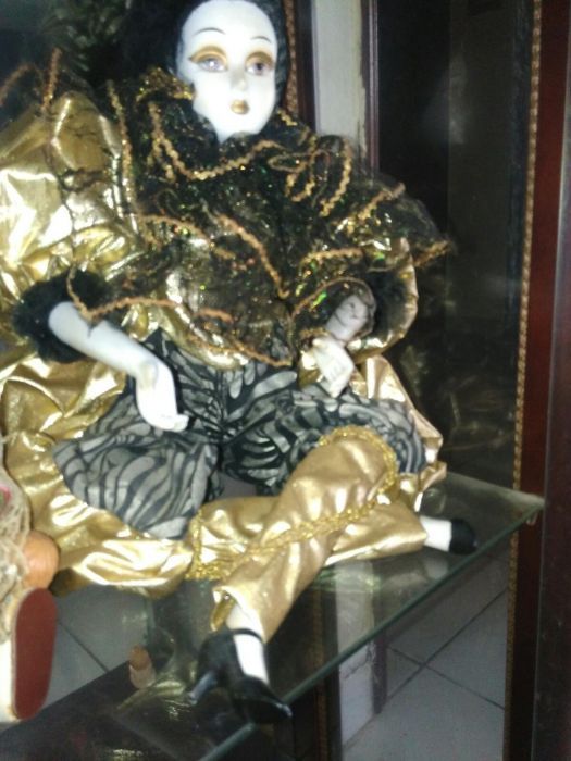Pierrot em porcelana para colecção