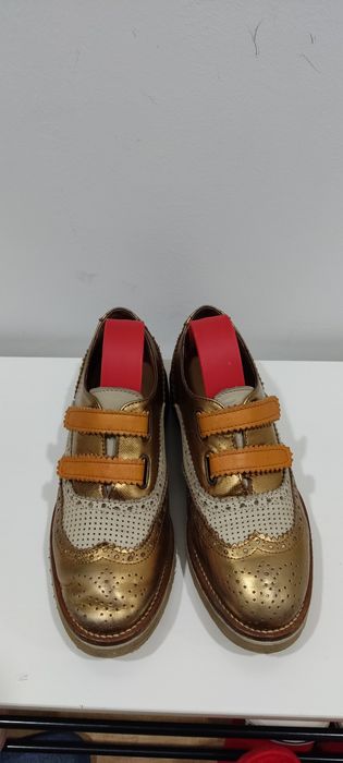 Sapatos Cubanas castanhos