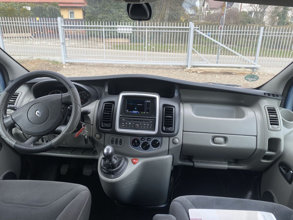 Renault Trafic Black Edition Oryginał serwis 2,0DCI 115 km Full Opcjia