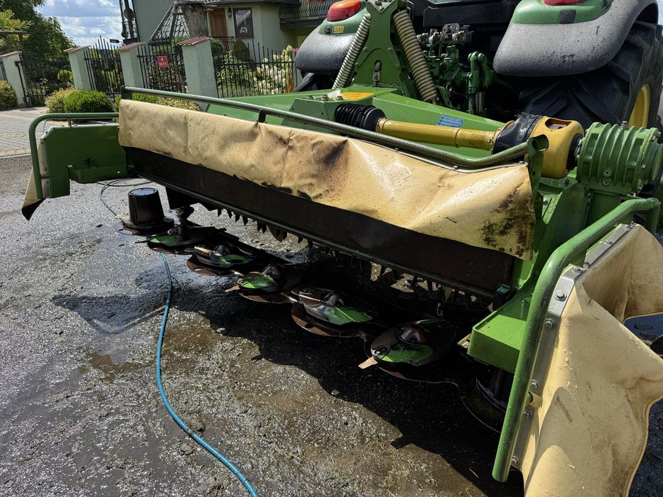 Kosiarka czołowa Krone Easy Cut 32 CVF