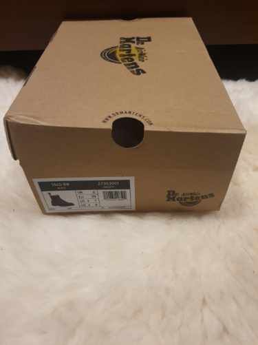 Buty Dr.Martens 1460 BW smooth