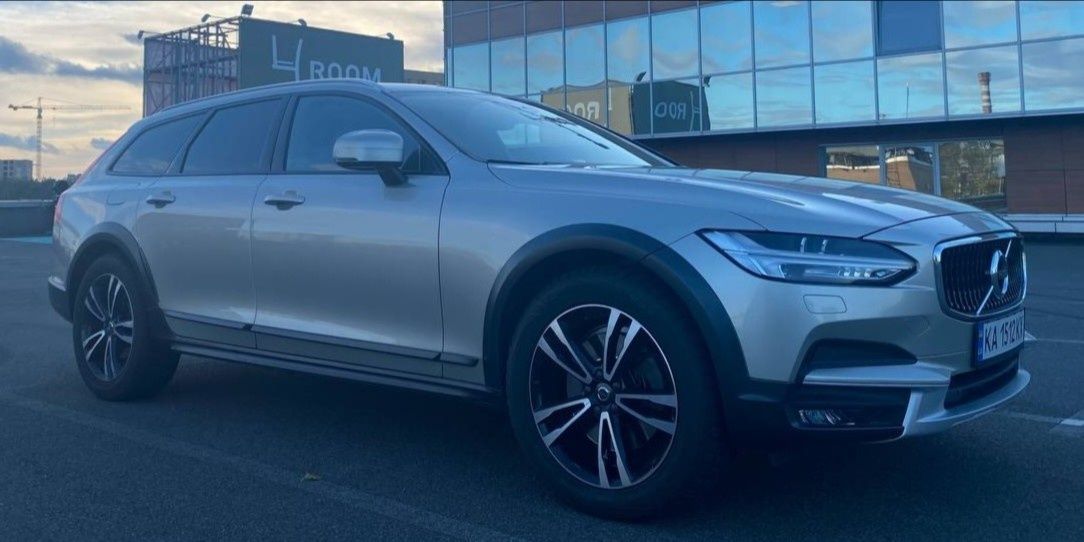 VOLVO V90 Cross Country, AWD, дизель