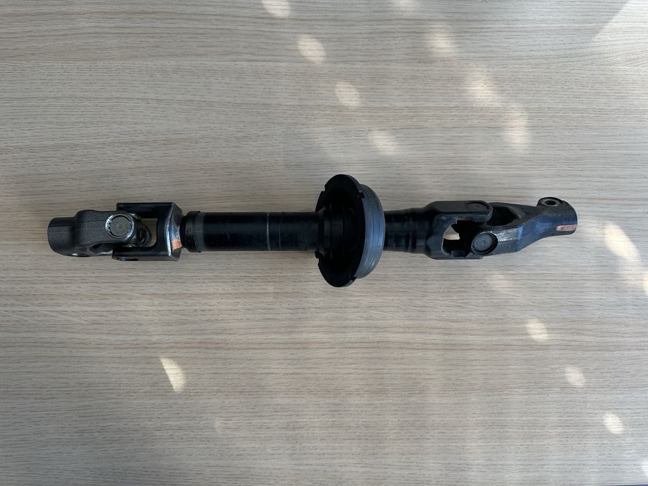 Рулевой кардан, вал Toyota Highlander 2007-2013 4522048171