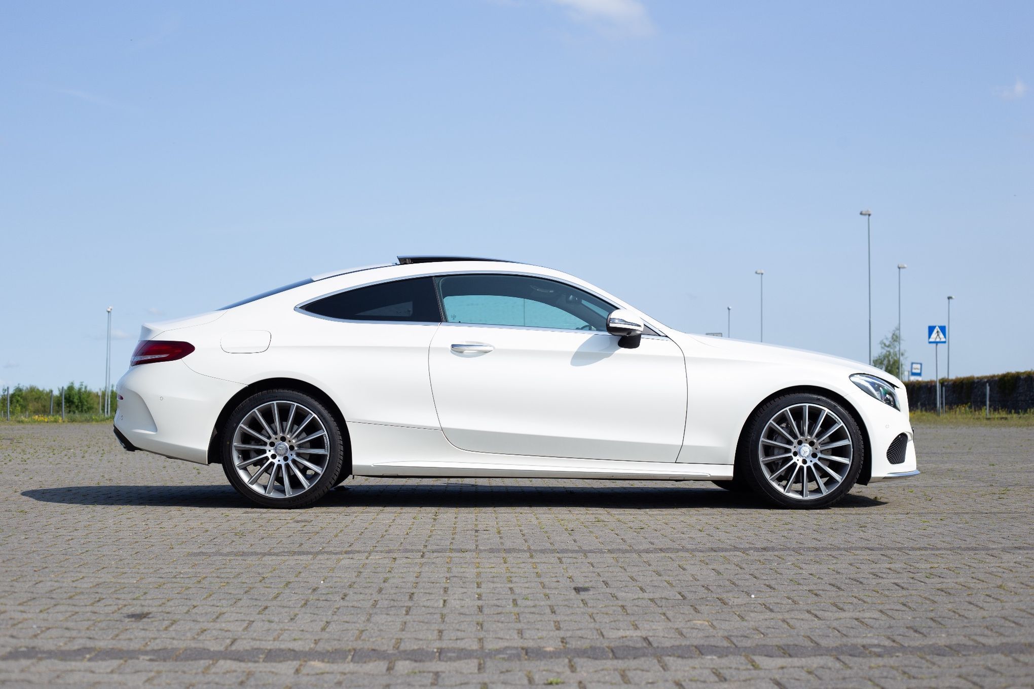 Mercedes-Benz Klasa C 250 Biała Perła AMG Salon Polska