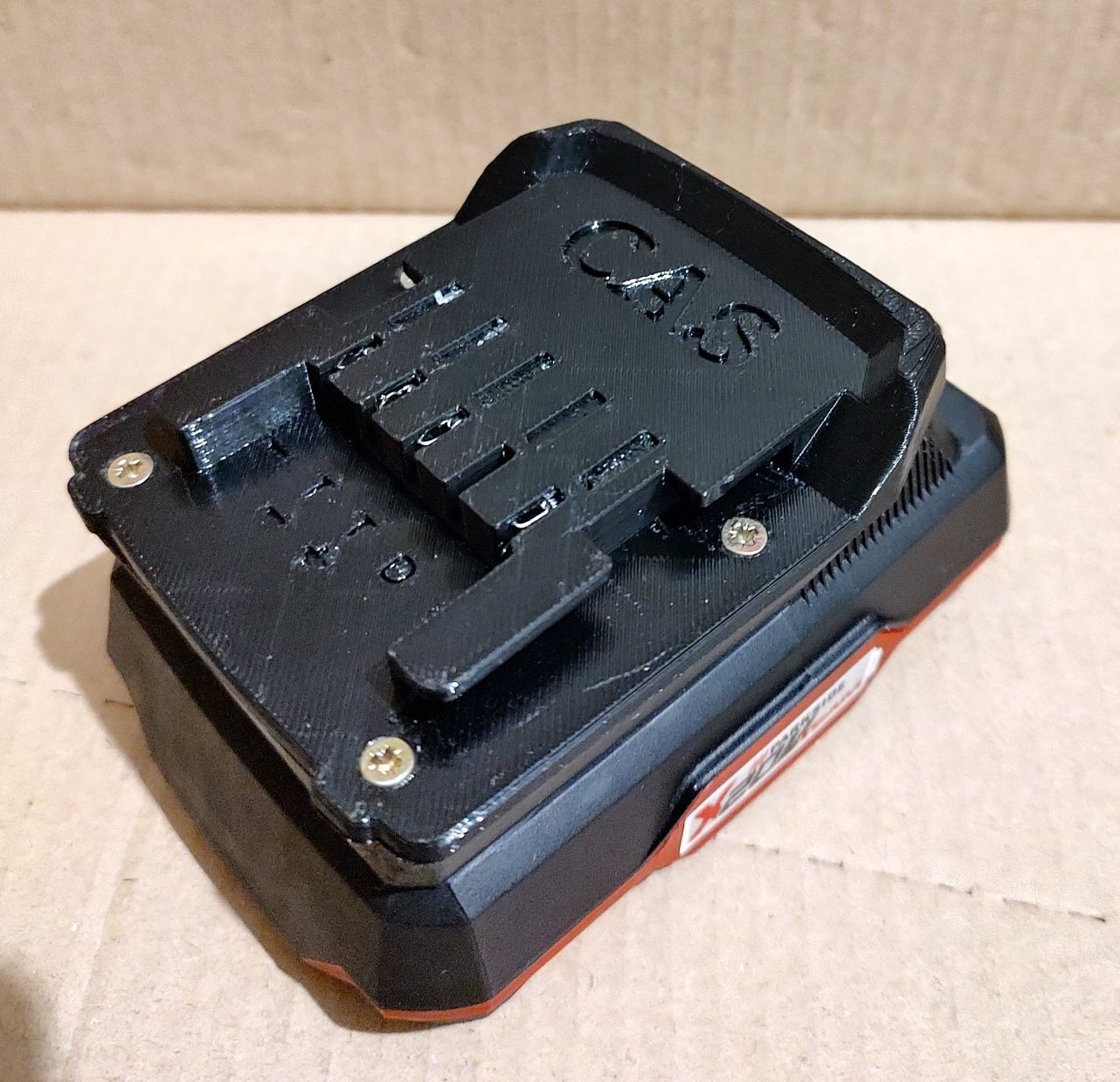 Adapter Metabo CAS 18V na baterie Parkside X20V
