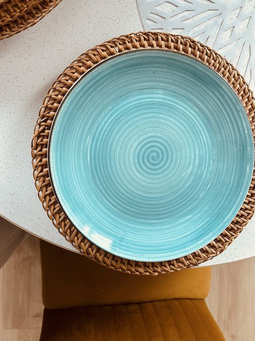 Wiklinowe podkladki pod talerze