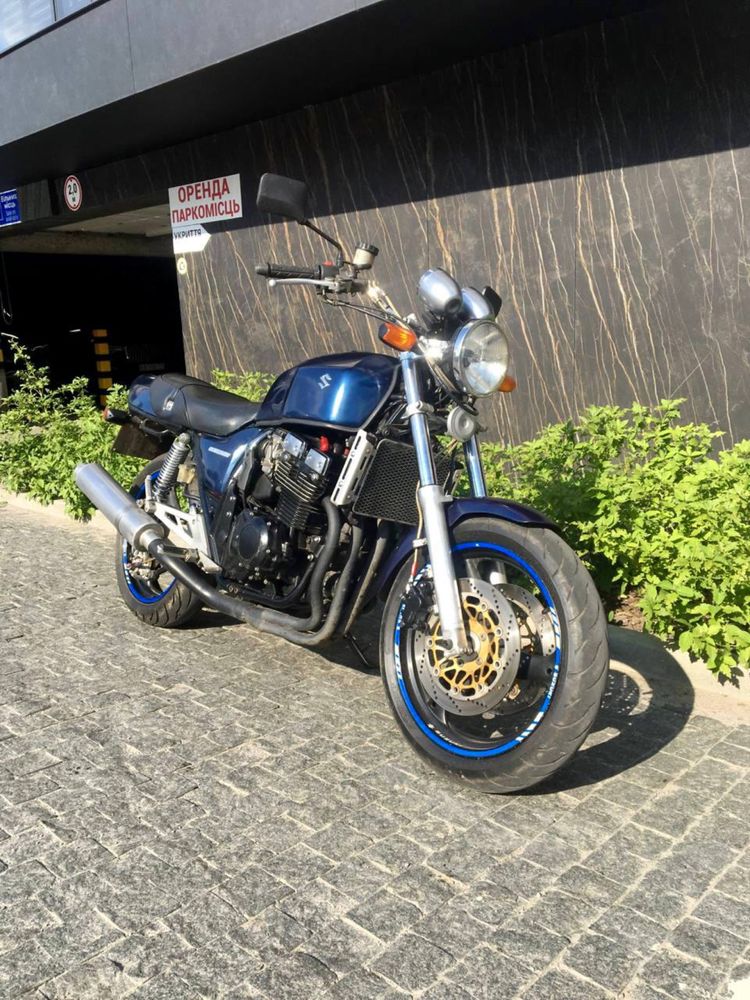 Suzuki GSX 400 Impulse