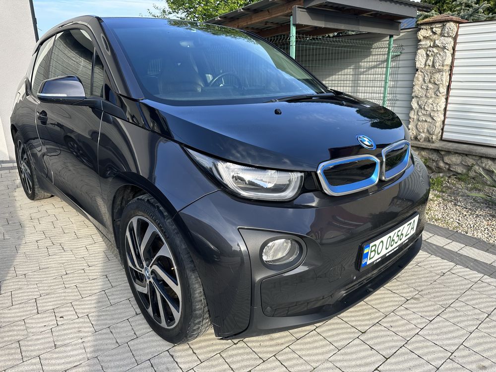 Продаю BMW I3 2014