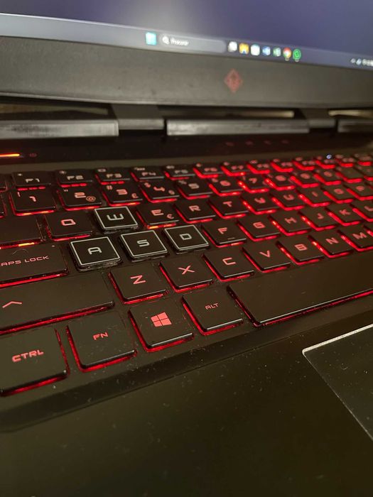 Portátil Gaming HP OMEN 15-DC1014NP