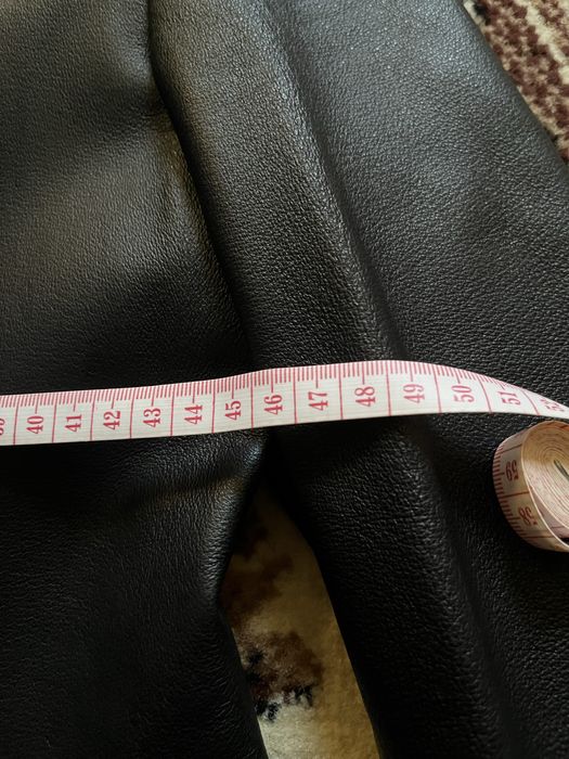 Продам шкіряний жіночий піджак!