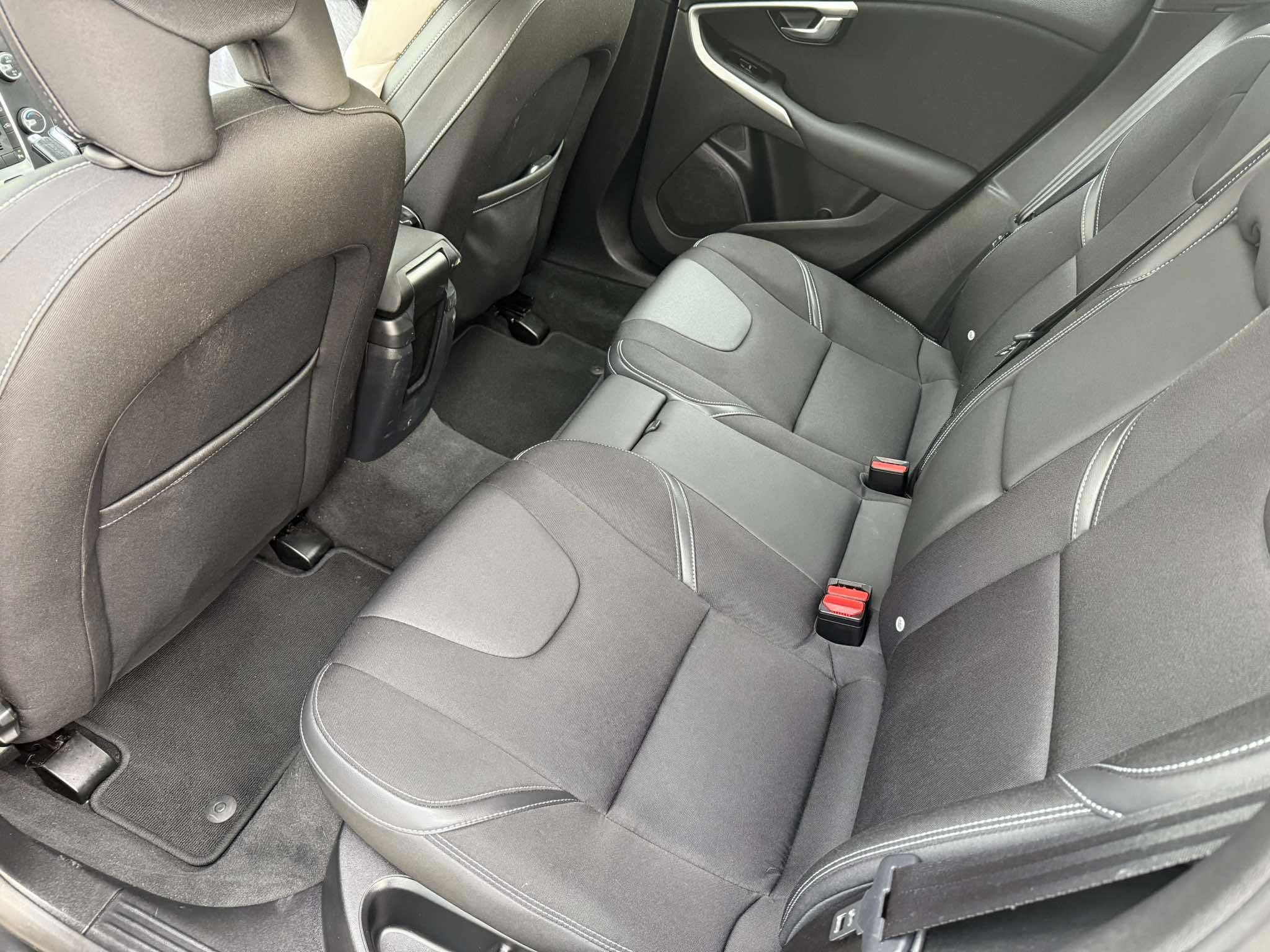 Volvo V40, 150cv, 2019 C/Garantia