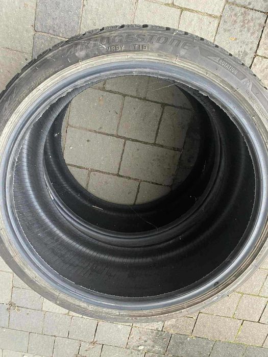 Opony BRIDGESTONE 235/35 R19