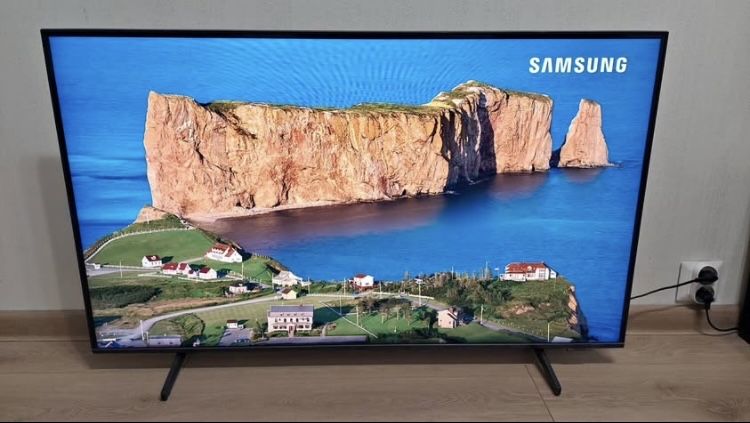 TV Samsung QE 43" QLED Q67A 4K UHD DVB-T2 smartTV