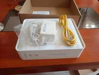 Router wifi jest cały nowy w kartonie