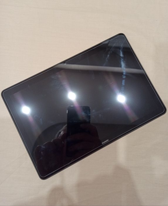 Планшет Huawei Мedia pad T5 10.1" LTE