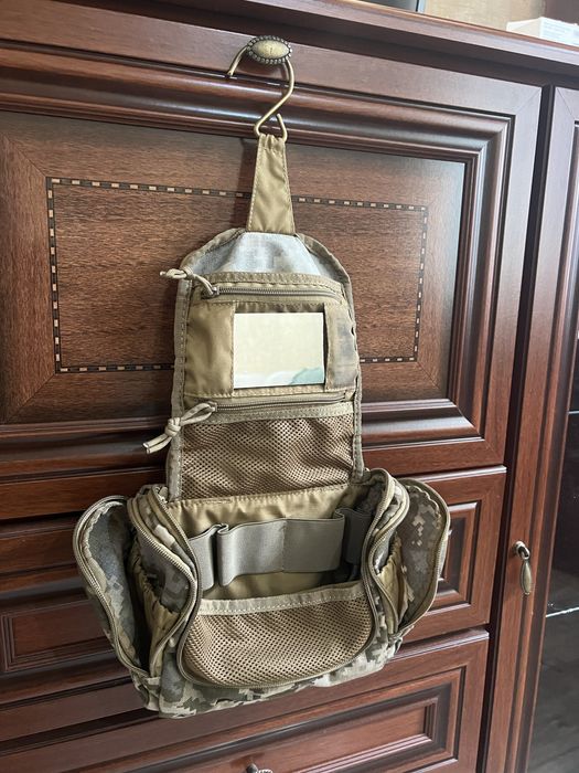 Военная походная косметичка органайзер с зеркалом для личной гигиены