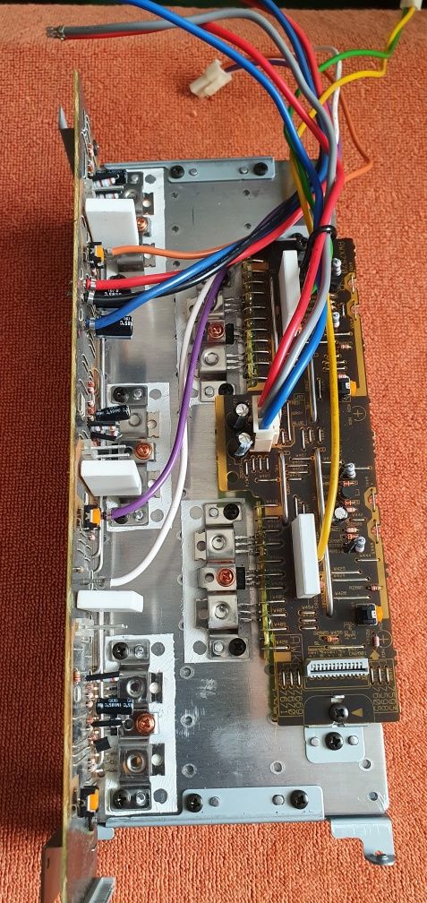 Amplifier multi channel Pioneer 5x100 Wat.8ohm