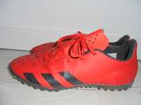 Super  turfy Adidas Predator roz 44