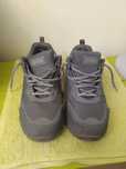 Szare buty Magnum