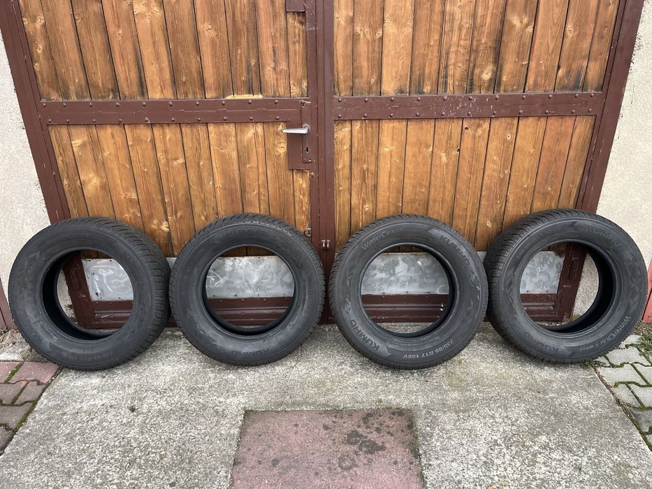 Opony zimowe Kumho 235/65/R17 2023r
