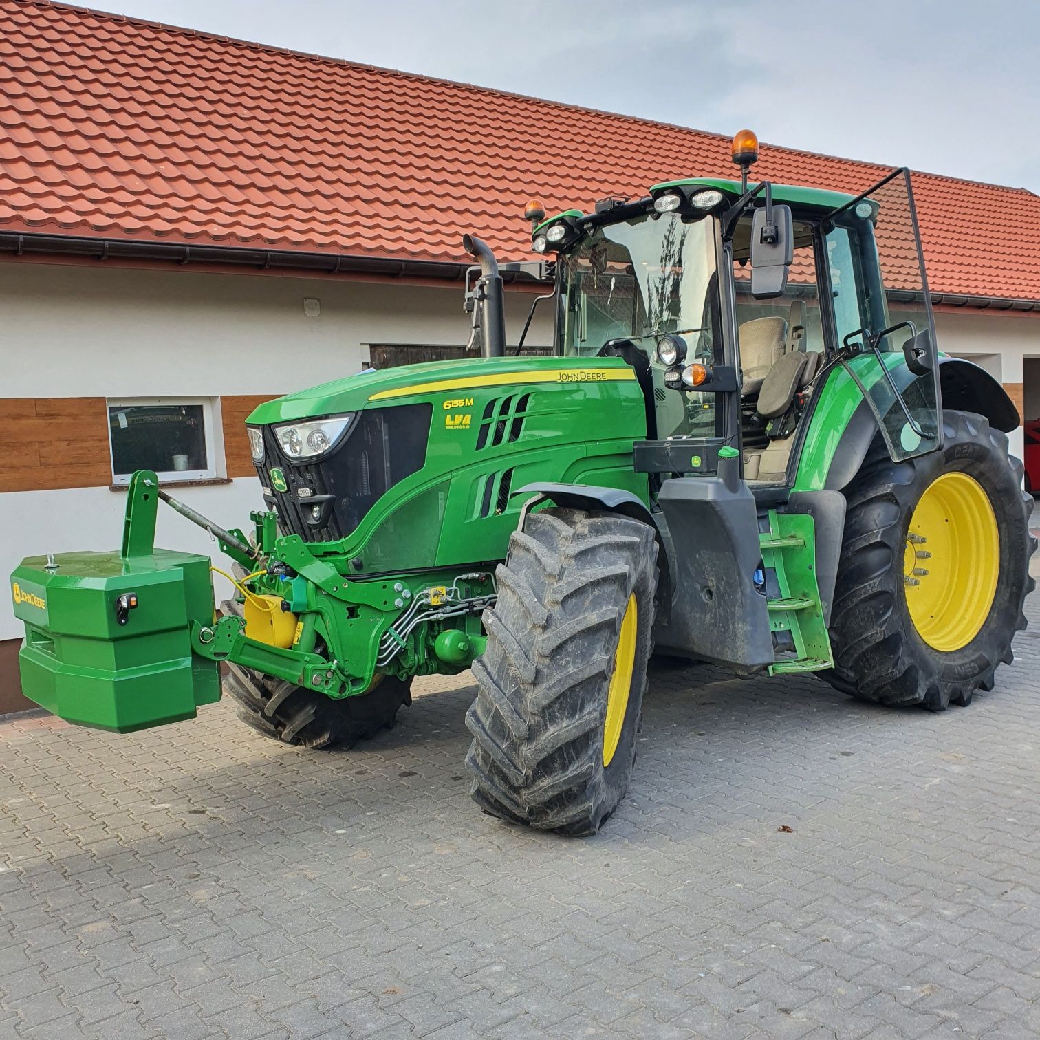 John Deere 6155M 4200 MTG