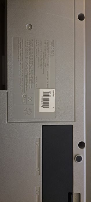 Piano/Orgão/Teclado YAMAHA PSR 450