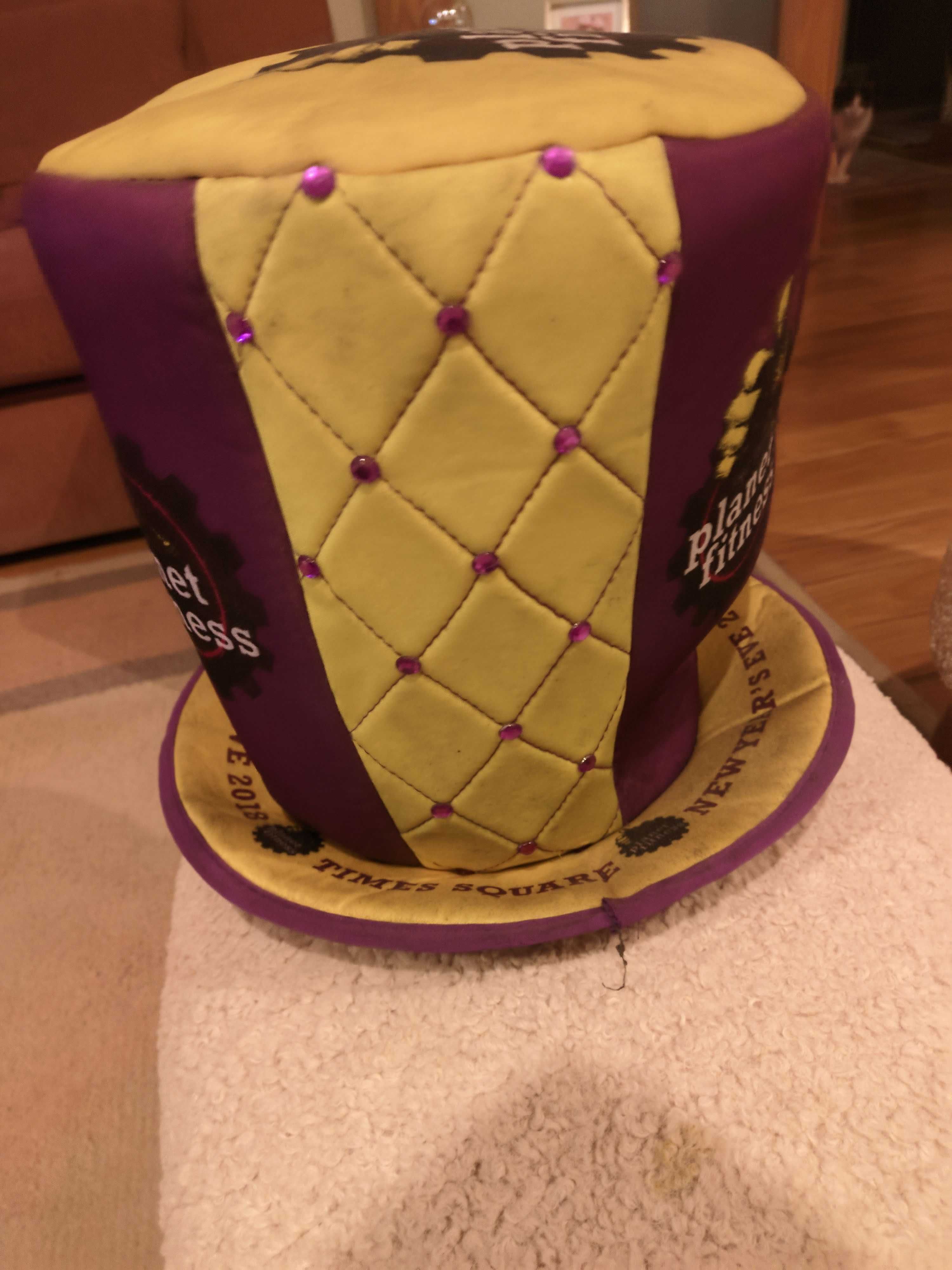Chapeu Ano novo Planet Fitness Times Square New York