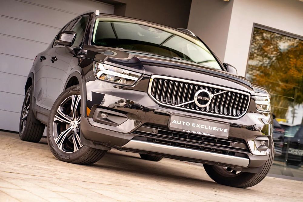 Volvo XC 40 * PLUG IN 182KM * FULL LED * Skóra * Navi * Asysta * Kamera * Alu 19 *