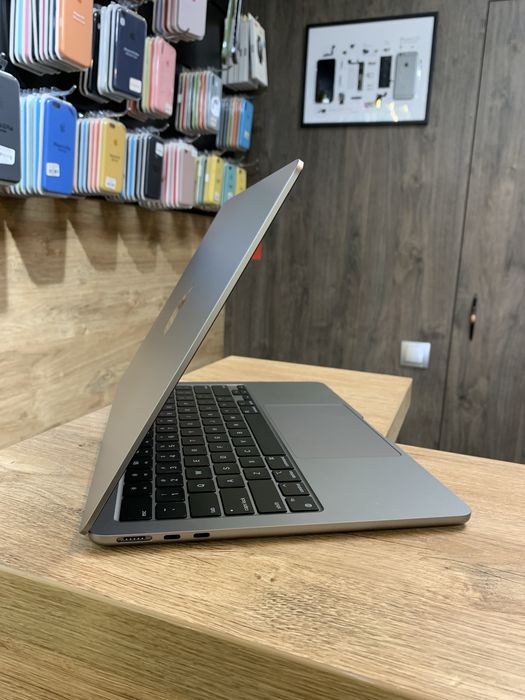 Ноутбук MacBook Air 13.6 M2 8/256Gb Space Gray 100% Магазин Гарантія