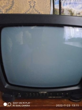 Телевизор Veras ч/б LCD диагональ 31см.