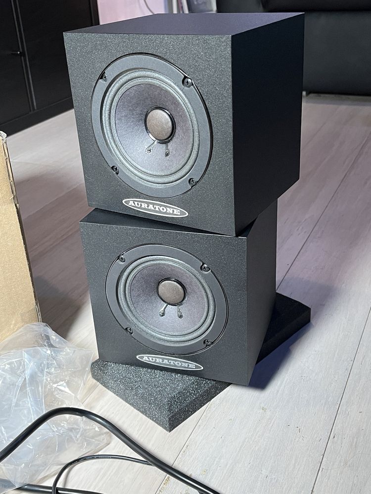 Auratone 5C Active Sound Cube Black (monitory stydyjne)