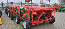 Mega promocje zadzwoń Siewnik do zboża SR zbożowy AgroMasz Agro-Masz