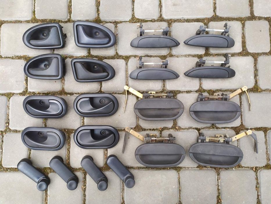 Пластик салону Dacia, Renault