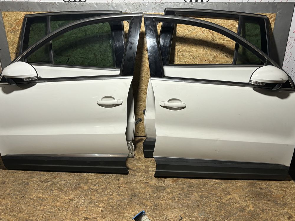 Двери дверь двері VW Tiguan тигуан цвет LB9A